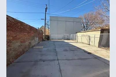 2142 S Trumbull Avenue, Chicago, IL 60623 - Photo 18
