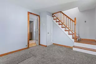 541 4th Ave, Aurora, IL 60505 - Photo 2