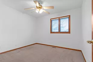 1N280 Morse St, Carol Stream, IL 60188 - Photo 14