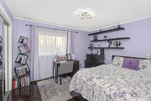 1585 W Oakmont Rd, Hoffman Estates, IL 60169 - Photo 16