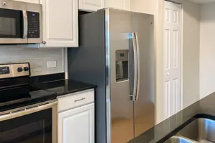 1118 N Knollwood Dr, Palatine, IL 60067 - Photo 4