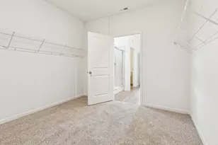 1270 Wild Tulip Cir, Bartlett, IL 60103 - Photo 32