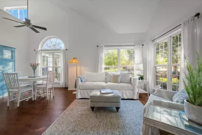 1320 Georgetown Drive, Batavia, IL 60510 - Photo 4