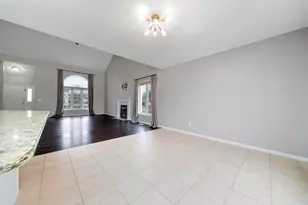 12441 Woodcrest Ln, Roscoe, IL 61073 - Photo 12