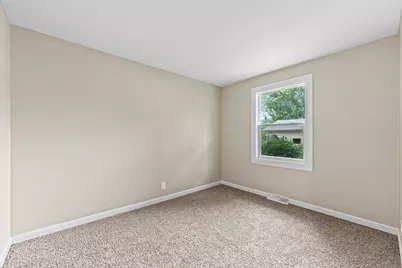 1450 Winter Drive, Freeport, IL 61032 - Photo 12