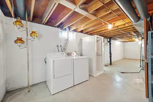 1319 Rutledge Rd, Bloomington, IL 61704 - Photo 26