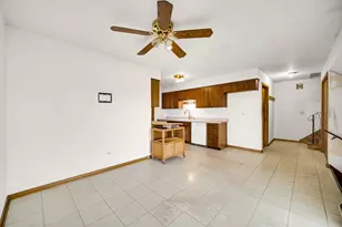 17024 Kimbark Ave, South Holland, IL 60473 - Photo 8