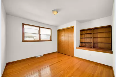 17024 Kimbark Avenue, South Holland, IL 60473 - Photo 14