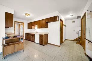 17024 Kimbark Ave, South Holland, IL 60473 - Photo 12