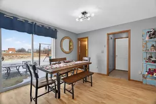 364 W Anndon St, Braidwood, IL 60408 - Photo 8