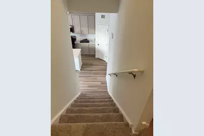 302 Kingsport Drive #302, South Elgin, IL 60177 - Photo 8