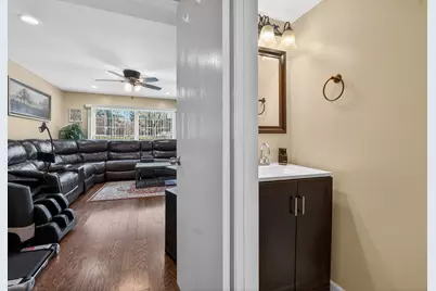 [Address not provided], Streamwood, IL 60107 - Photo 20