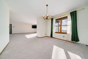 2481 Gleasman Rd, Rockford, IL 61103 - Photo 8