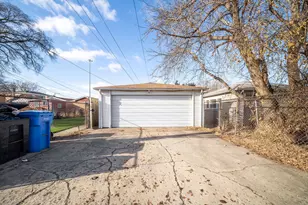 8435 S State St, Chicago, IL 60619 - Photo 16