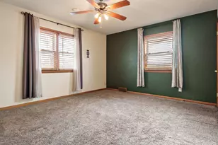 1013 E Main St, Rockton, IL 61072 - Photo 28