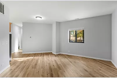 2451 W Howard Street #106, Chicago, IL 60645 - Photo 6