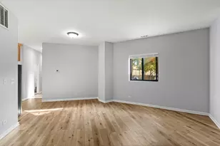 2451 W Howard St, Chicago, IL 60645 - Photo 6