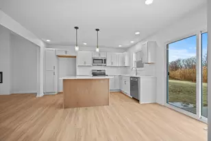 3 Eric Court, Bloomington, IL 61705 - Photo 6