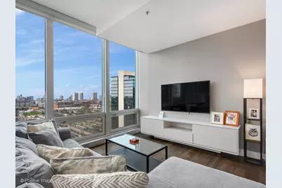 500 W Superior Street #1202, Chicago, IL 60654 - Photo 6