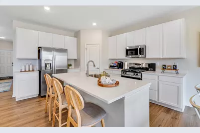 1801 Lakes Park Drive, New Lenox, IL 60451 - Photo 8