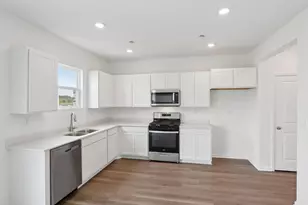 1271 Acadia Cir, Pingree Grove, IL 60140 - Photo 4