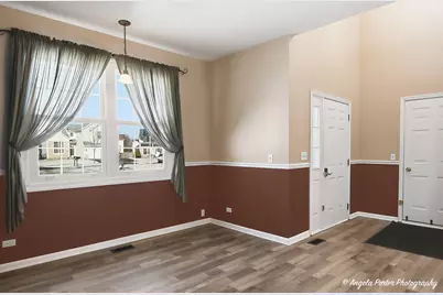 443 E Stockton Court, Round Lake Beach, IL 60073 - Photo 18