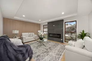 818 Fairwinds Ct, Naperville, IL 60563 - Photo 4