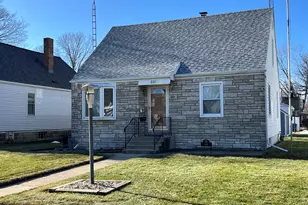 681 S Tanner Ave, Kankakee, IL 60901 - Photo 1