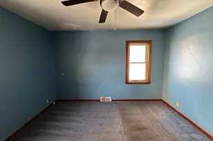 513 Cookane Ave, Elgin, IL 60120 - Photo 10