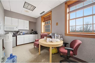 921 S State Street, Lockport, IL 60441 - Photo 16