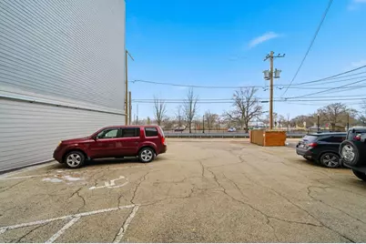 921 S State Street, Lockport, IL 60441 - Photo 6