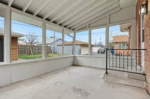 15108 Hamlin Ave, Midlothian, IL 60445 - Photo 22