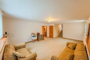 424 N Aspen Dr, Cortland, IL 60112 - Photo 22