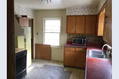 251 E Le Moyne Avenue, Lombard, IL 60148 - Photo 4