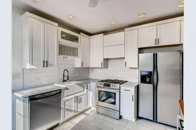 2306 W Jarvis Avenue #3, Chicago, IL 60645 - Photo 16