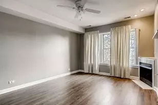 2306 W Jarvis Ave, Chicago, IL 60645 - Photo 4