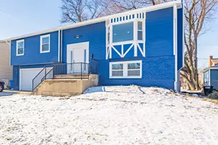 1116 S Busse Rd, Mount Prospect, IL 60056 - Photo 4