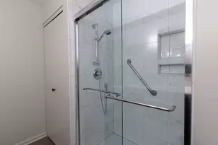 225 Lake Blvd, Buffalo Grove, IL 60089 - Photo 28