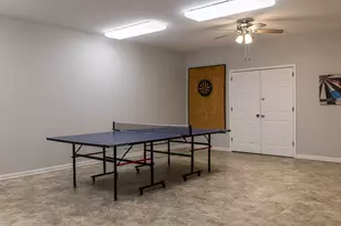 225 Lake Blvd, Buffalo Grove, IL 60089 - Photo 40