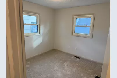 281 E Sprague Street, Bement, IL 61813 - Photo 10