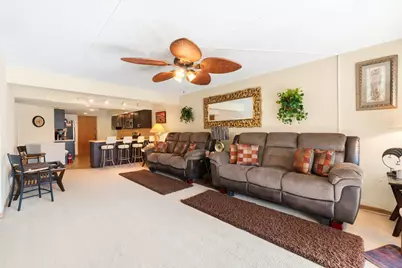 1S045 Spring Road #1D, Oakbrook Terrace, IL 60181 - Photo 10