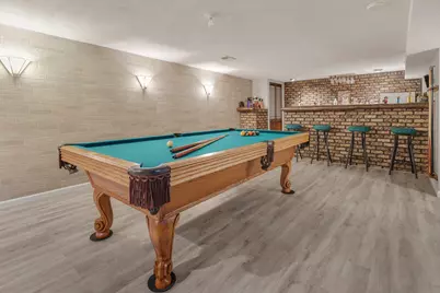 132 E Gladys Avenue, Elmhurst, IL 60126 - Photo 14