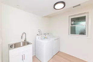 2825 N Rockwell St, Chicago, IL 60618 - Photo 8