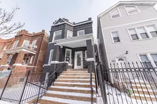 2825 N Rockwell St, Chicago, IL 60618 - Photo 1