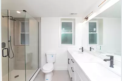 2825 N Rockwell Street #G, Chicago, IL 60618 - Photo 4