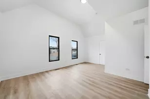 6409 S Albany Ave, Chicago, IL 60629 - Photo 14