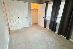 2347 Carnation Dr, Crest Hill, IL 60403 - Photo 14