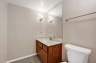 6628 Davis St, Morton Grove, IL 60053 - Photo 6