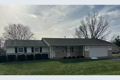 803 E Washington Street, Leroy, IL 61752 - Photo 1