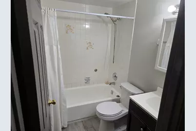 8655 1/2 W Foster Avenue #1B, Chicago, IL 60656 - Photo 8